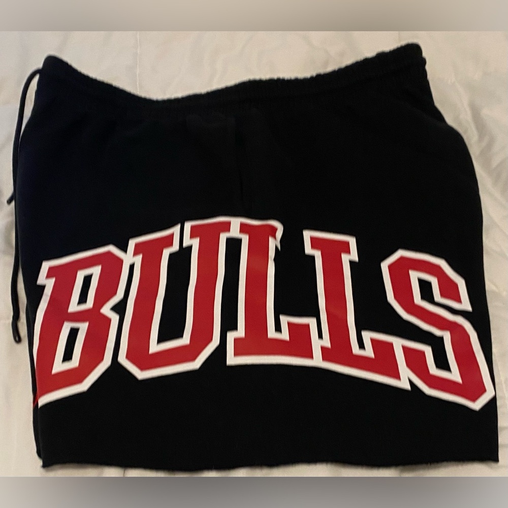NBA Bulls Black and Red Athletic Shorts